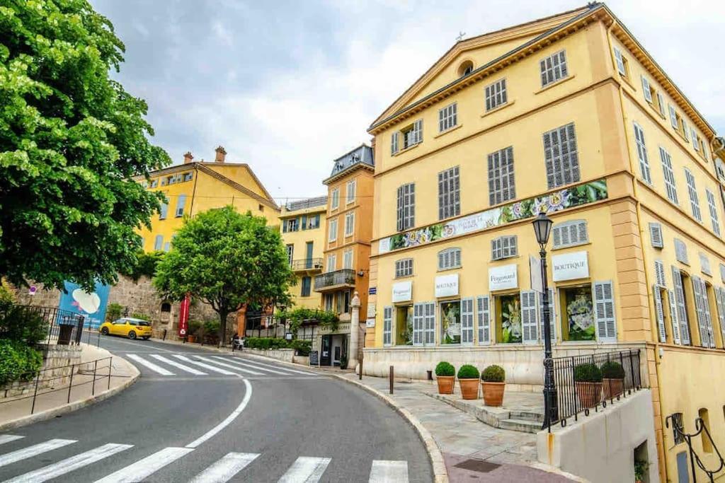 Joli Studio Au Coeur De Grasse - Parking Inclus Εξωτερικό φωτογραφία